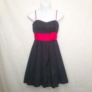 Speekless Polkadot Dress w/ Sweetheart Neckline